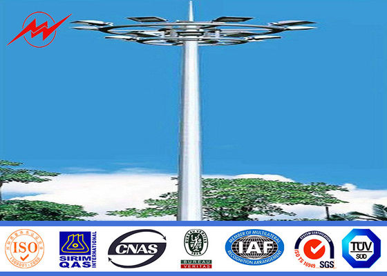 30m Q235 HDG ont galvanisé le haut mât Polonais avec des lumières de 400w HPS