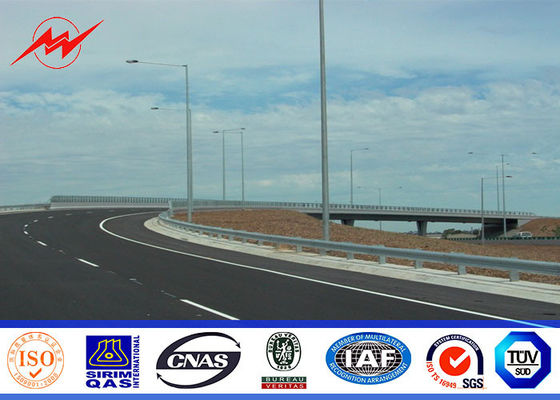 poteaux solaires de réverbère de taille de 7m galvanisés pour l'éclairage de route de rue