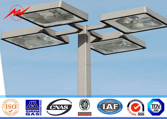 Haut mât Polonais de l'aéroport 30M HDG avec le double panneau de lanterne pour 100 mètres carrés d'éclairage de stade