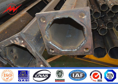 2.75mm 5-6m Led Street Light Pole Hot Dip Galanization Steel Pour l'aéroport Le stade du port de mer Plaza
