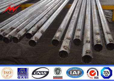 2.75mm 5-6m Led Street Light Pole Hot Dip Galanization Steel Pour l'aéroport Le stade du port de mer Plaza