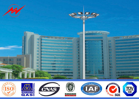 Éclairage Polonais élevé adapté aux besoins du client de tour de mât du football polygonal de stade de 50m pour le stade de football avec 40 lumières