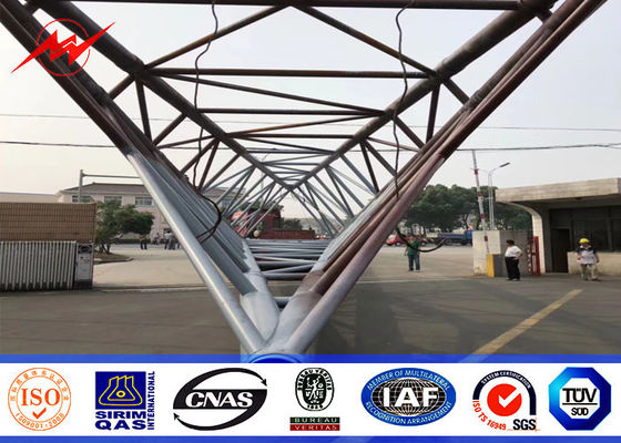 Les jambes mono en acier des télécom trois de Telecommunic Polonais de communication dominent avec la norme de la galvanisation 86