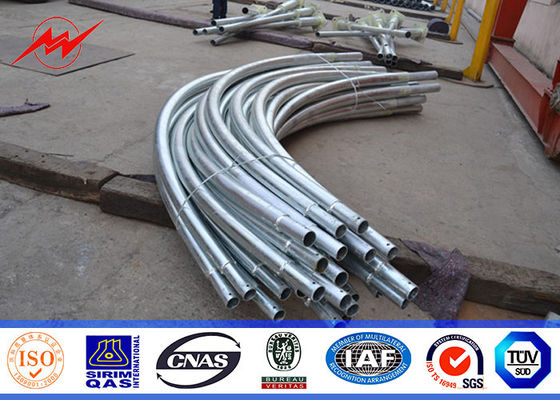 8 réverbère galvanisé d'immersion chaude de M Q345 Polonais extérieurs avec le double bras