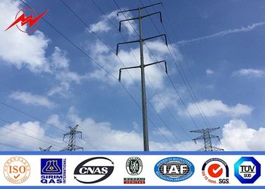 Les mâts de trellis ont galvanisé le courant électrique Polonais pour la ligne de transport d'énergie
